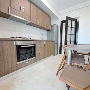 Glaf Marmură Pasha Bej Lustruită Bizotat 1L 130 x 25 x 2cm