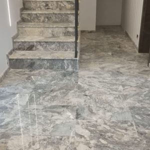 Contratreaptă Marmură Aqua Blue Lustruită 130 x 16 x 2cm